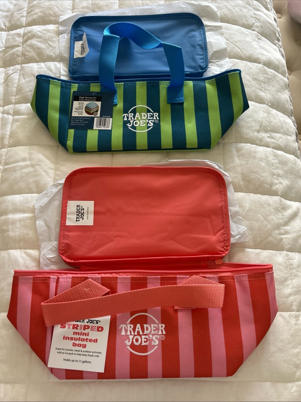 Set of two Trader Joe’s 2026 Mini Insulated Bags Red/Pink Blue/Green